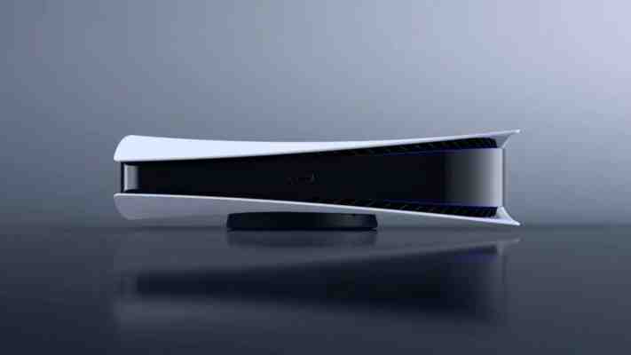 Una riprogettazione hardware per PlayStation 5 potrebbe entrare in produzione nel 2022